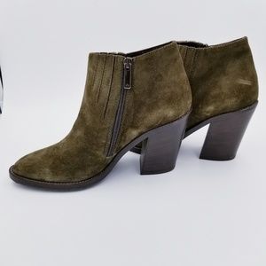 NEW Aquatalia Loren Waterproof GREEN Bootie NWOB